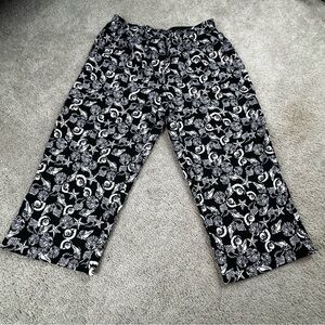Kim Rogers Black Cropped Comfort Waist Capri Pants Size 6 NWT